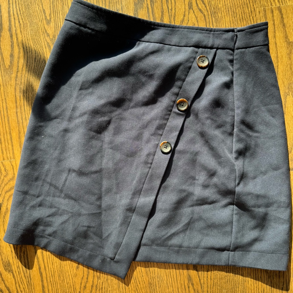 Banana Republic Navy Asymmetrical Button Mini Skirt Size 4